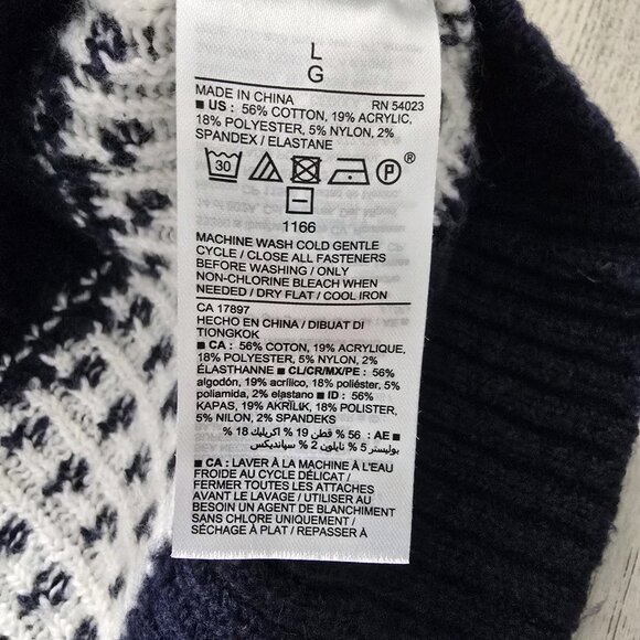 Old Navy Christmas Cardigan  Deer Snowflake Fair Isle Navy Nordic Classic Size L - Picture 5 of 7